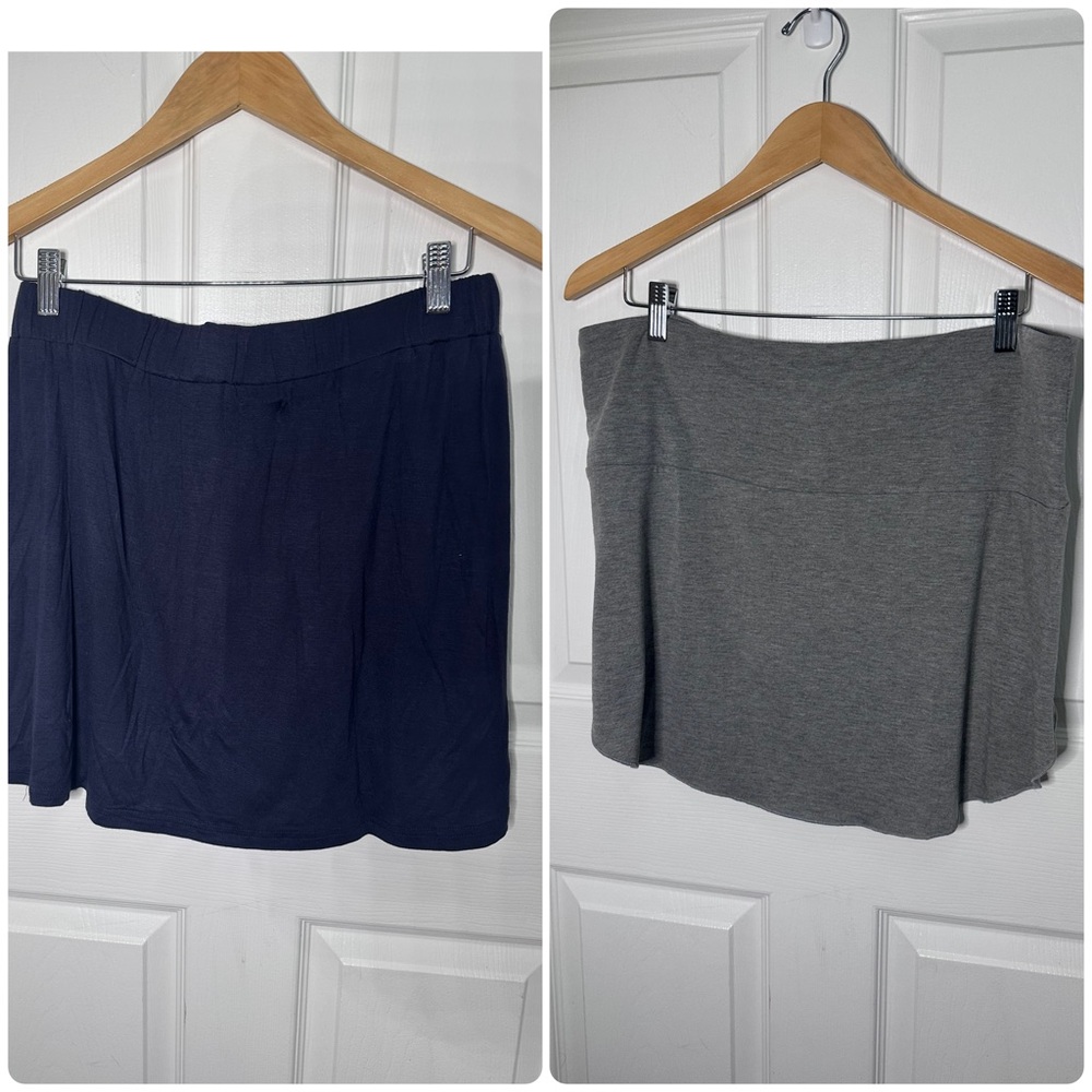Coco + Carmen Cheeky Chic Layering Skirts 2 Pack Navy Gray L/XL NWT